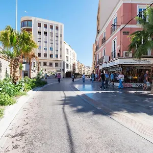 https://el-balcon-del-pintor.hotelsinnerja.org